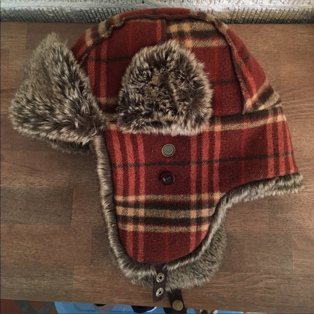 REI warm hat